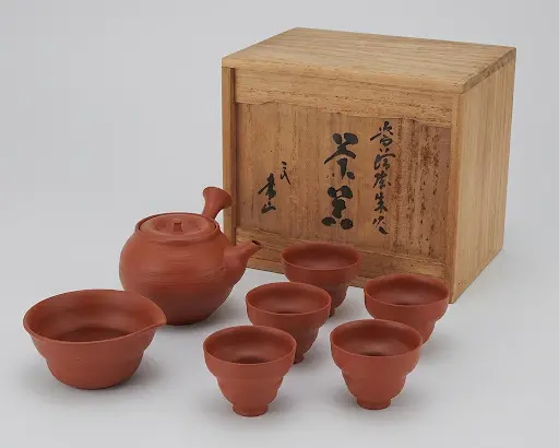 三代 山田常山　朱泥茶器揃の買取実績｜急須・湯冷まし・煎茶碗五客・共箱付き｜東京都武蔵野市 古美術もりた