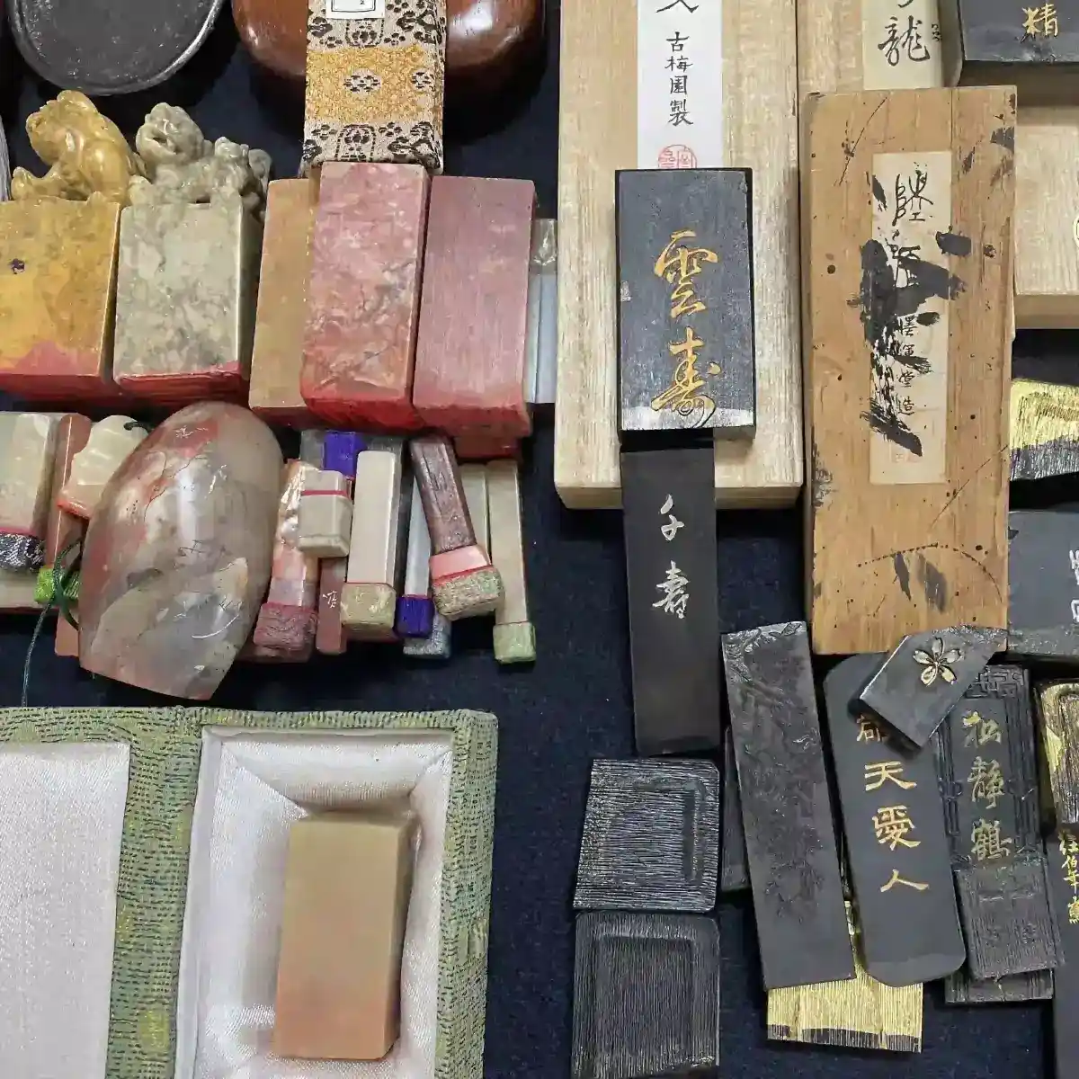 古い墨や印材のまとめ買取｜箱なし・使い込みも一括査定｜東京都 古美術もりた